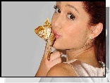 Ariana Grande, Motylek